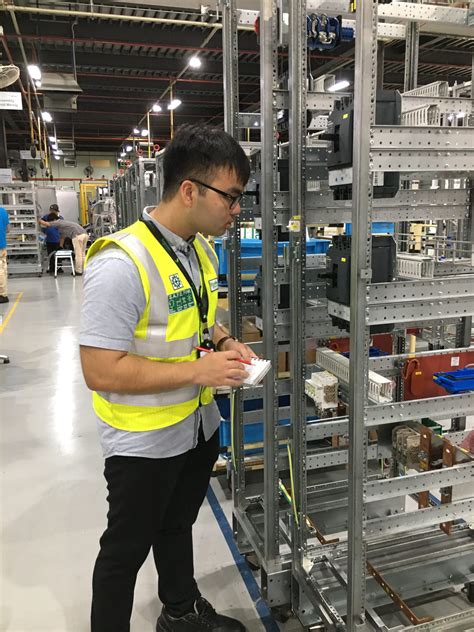 Design Engineer Intern .